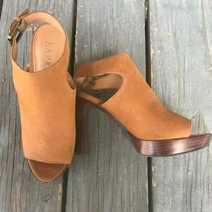 NWB LRL Heel Sandal